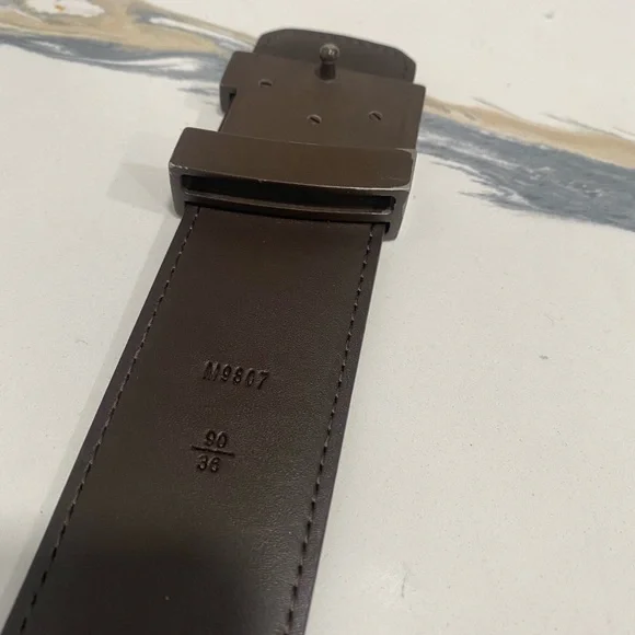 Louis Vuitton belt - Picture 4 of 10